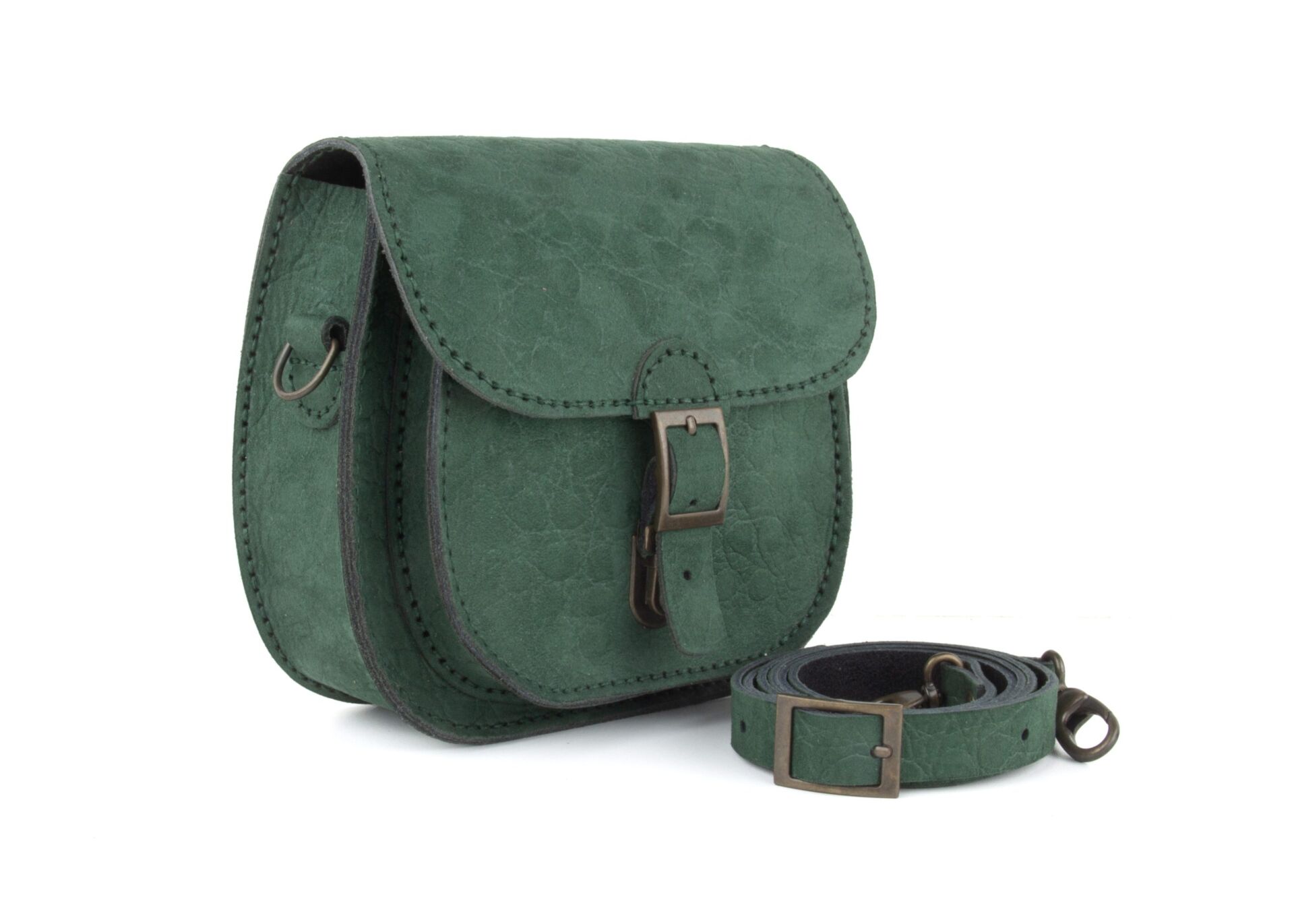 DIY-Crossbodu-Tas-NYCHEL_turtle_suede_bottle_1-scaled-1.jpg