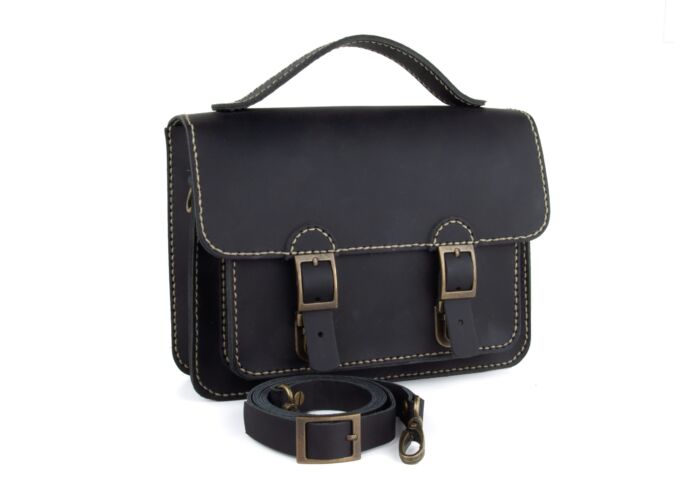 YVIE - Tosca Black