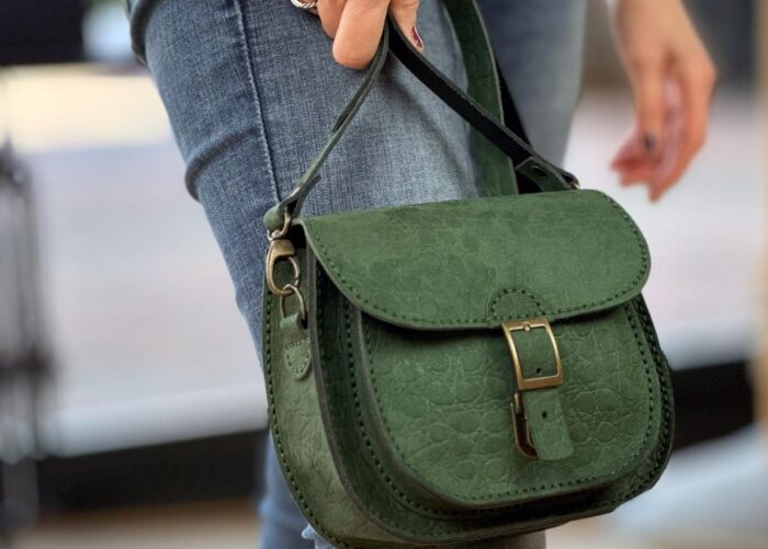 NYCHEL - Turtle Suede Bottle – Bild 3